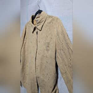 Croft & Barrow Tan Floral Shacket Classic Style